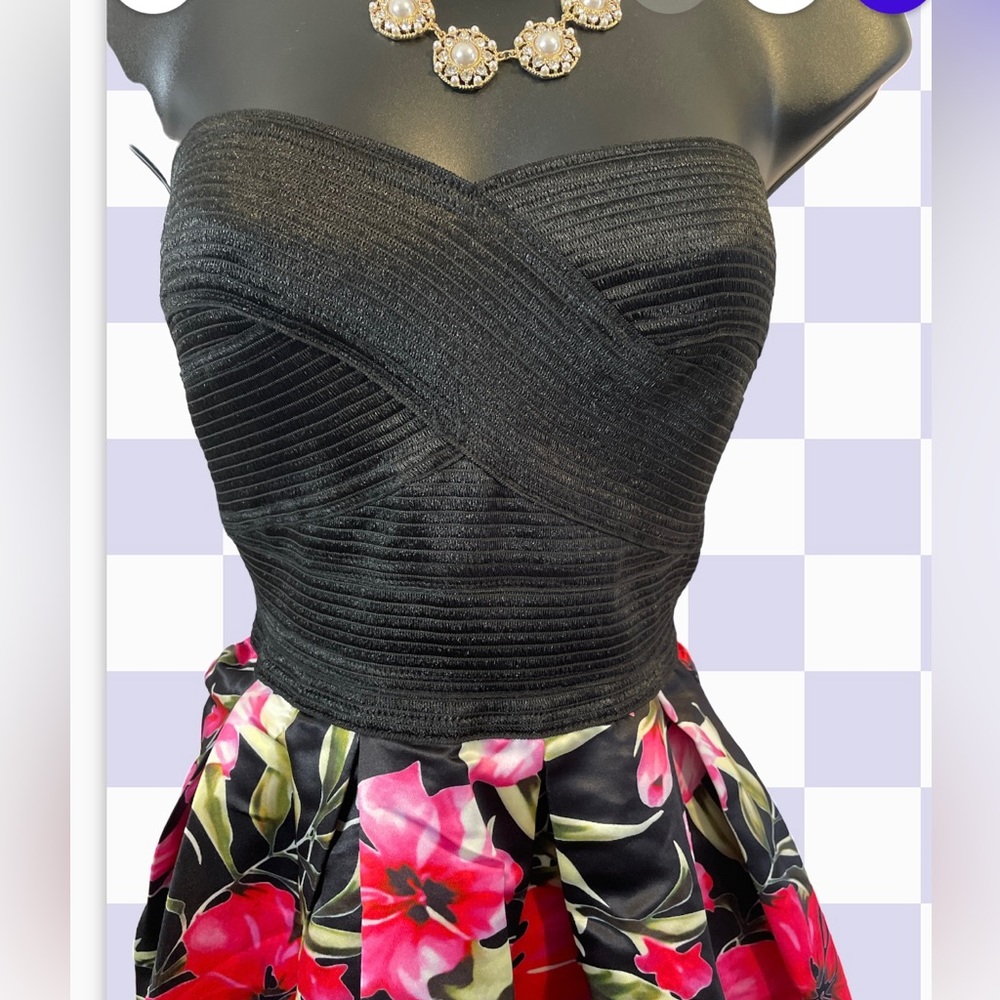 Never worn Fashion Nova dress